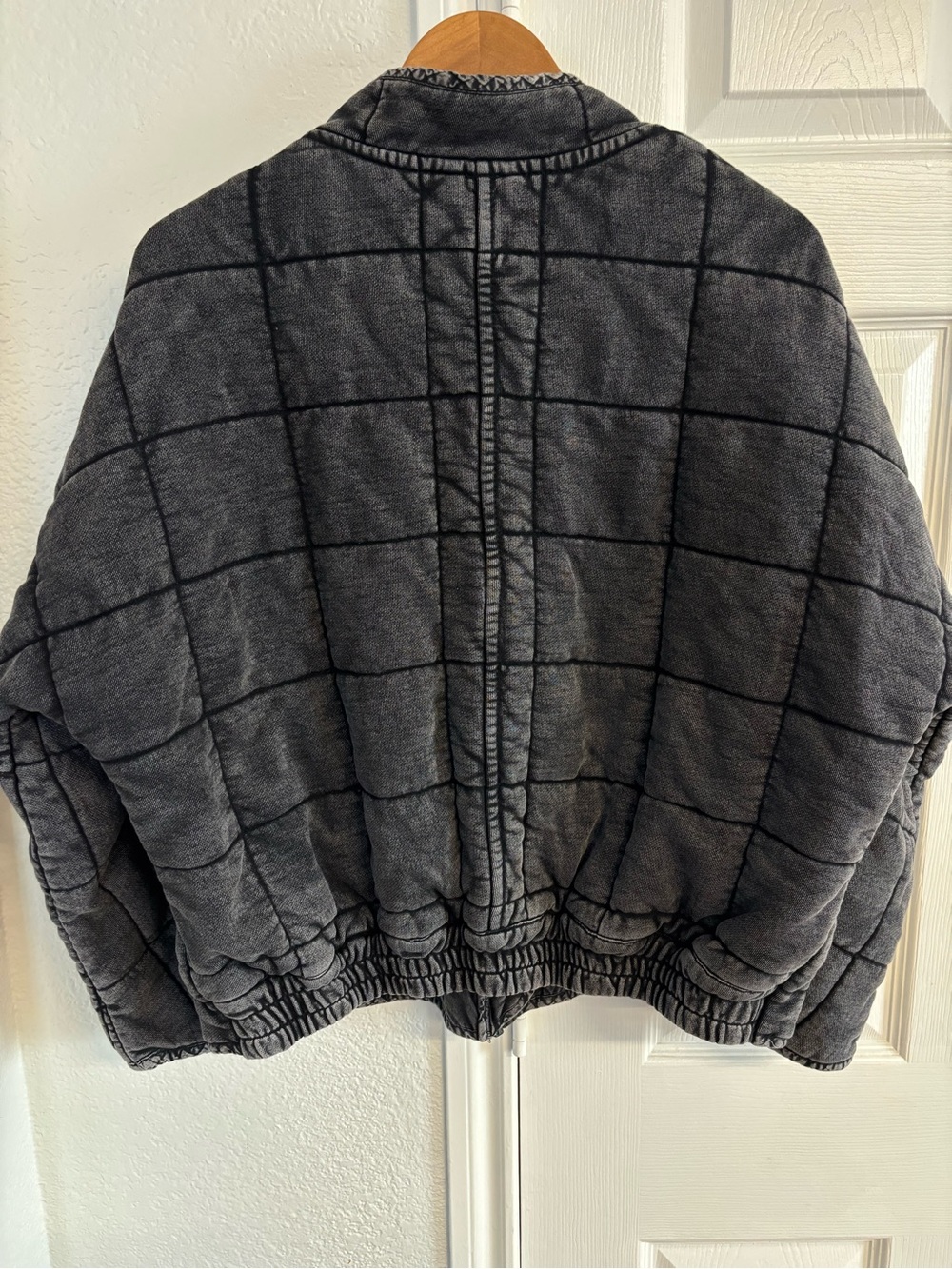 Free People Dolman Quilted Knit Washed Black Jacket Size S - Picture 3 of 5